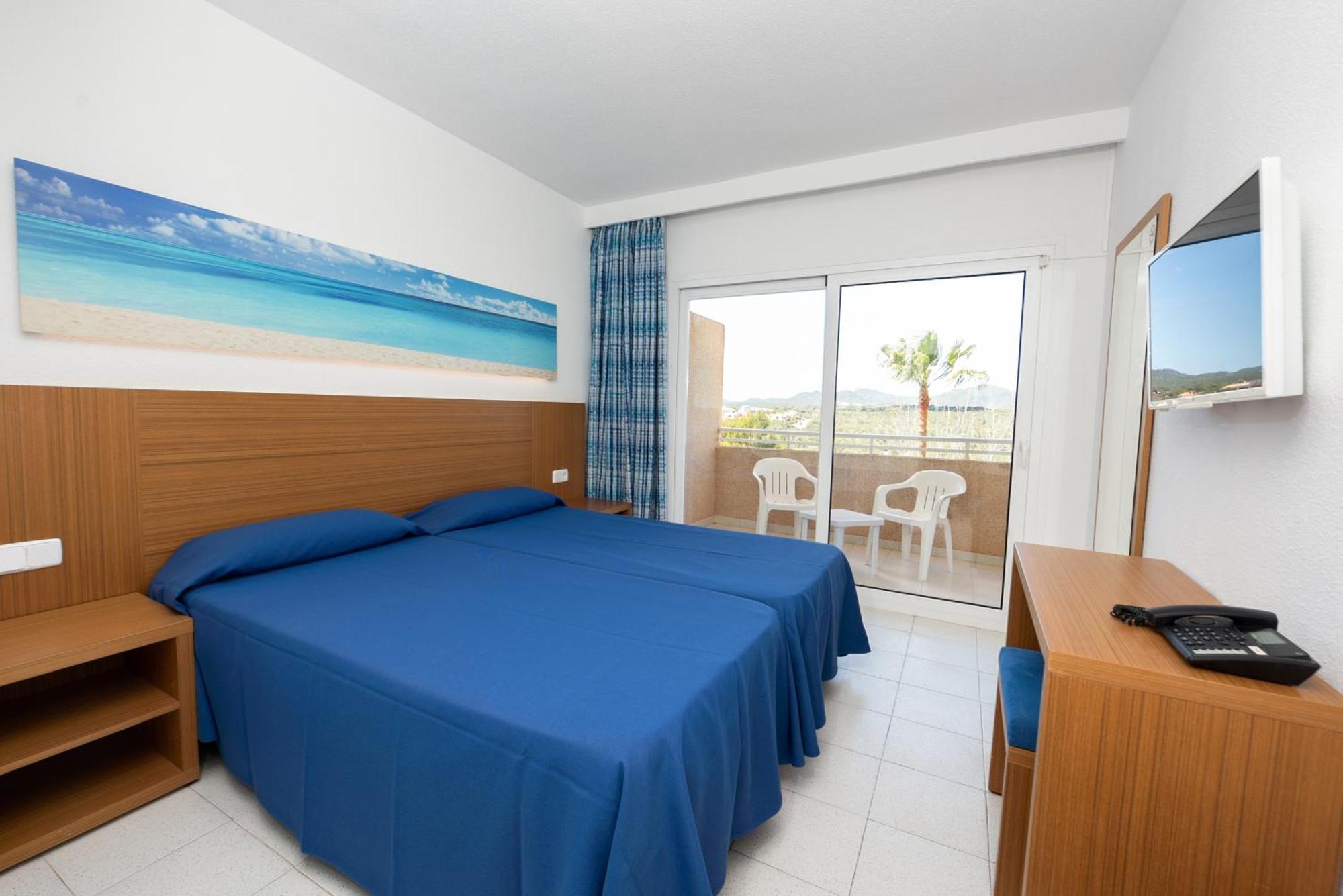 Hotel Club Cala Romani Calas de Mallorca Exterior photo